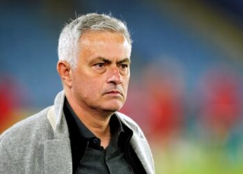 Mourinho gati të marrë drejtimin e Napolit, refuzoi një ofertë nga Arabia Saudite