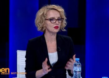 Ilda Zhulali: Një nga kongresmenët në SHBA i ka kërkuar DASH, faktet për Berishën