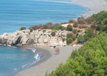 Emrat/ Pezullohen nga detyra 11 zyrtarë të Kadastrës së Lezhës. Prokuroria: Tek Rana e Hedhun nuk…!