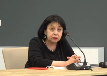 13 mijë raste gripi në javën e parë të 2024, Bino: Vendosni maska! Shkon për një problem kardiak, për recetë dhe merr infeksion