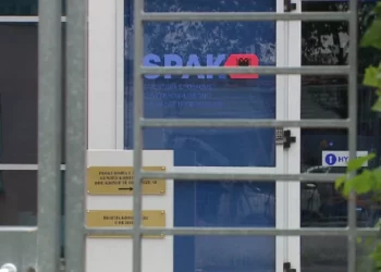 Shpërndau ushqime në këmbim të votave, SPAK çon për gjykim ish-zyrtarin e Kadastrës