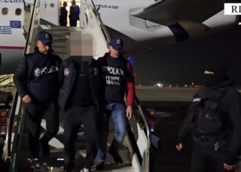 Të shpallur në kërkim ndërkombëtar për trafik droge, ekstradohen dy shqiptarët