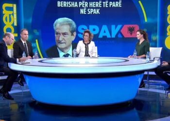 “Mos i bëj këto me mua”/ Boçi sherr live në emision me Eni Vasilin: Për ndryshe ka veprime të tjera