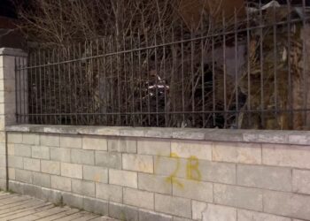 E rëndë/ Gjendet pa shenja jete në një banesë të braktisur 52-vjeçari, dyshohet se…!