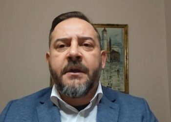 Kushtetuesja aprovoi marrëveshjen me Italinë për emigrantët, deputeti i PS: Ja kur do jetë gati qendra e strehimit në Gjadër