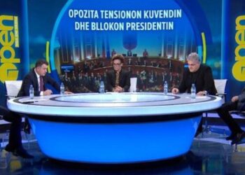 “Bashën e morën si legen”/ Debat i ashpër mes dy analistëve në studio, Zekthi: Të flasësh me këtë gjuhë…!