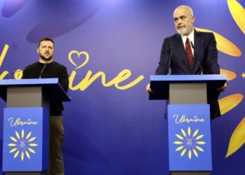 Zelensky krahason Putinin me Hitlerin: Duhet të jeni të përgatitur nëse ju hedhin raketa