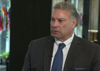 Escobar kritika Kurtit: Nuk po e trajton SHBA-në si partnere dhe nuk po punon për sigurinë rajonale