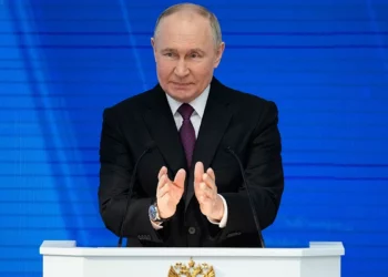 Putin paralajmëron Perëndimin: Nëse dërgojnë ushtarë në Ukrainë, armët bërthamore i kemi gati