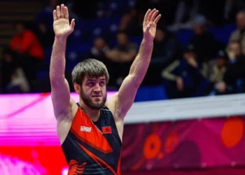 Abakarov, nënkampion europe! Mundësi i natyralizuar i jep Shqipërisë medaljen e argjentë
