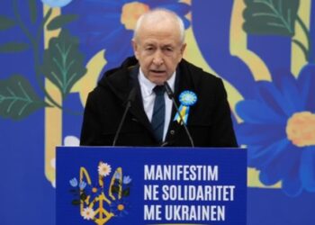 Ambasadori i Ukrainës: Rusia ka rritur numrin e sulmeve masive me raketa e dronë, na furnizoni me sisteme mbrojtjeje