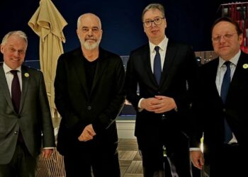 Samiti BE-Ballkani Perëndimor në Tiranë, Vuçiç publikon foto nga darka me Kryeministrin Rama