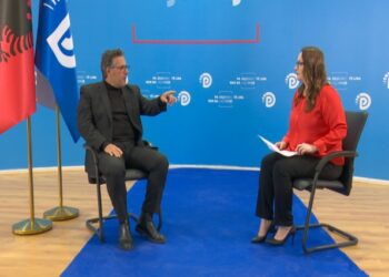 “Protesta dhe Bashkim!”, Edi Paloka lë gjithçka hapur për protestën e 20 shkurtit: Popullin një herë e drejton, një herë të drejton