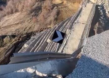 Shembja e urës në rrugën e re Korçë-Ersekë, ngrihet grupi i punës për përcaktimin e shkaqeve