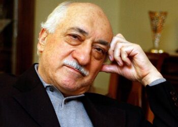 ‘FETO’ në Shqipëri, studiuesi Laçi: Kanë uzurpuar KMSH, funksionojnë si një ‘shtet hije’