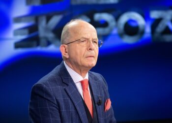 Peticioni i intelektualëve, revoltohet Sazan Guri: Shumica e tyre s’kanë bërë një shkrim në jetë. Unë e mbaj emisionin me pensionin tim