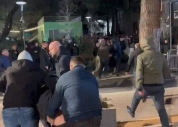Zbulohen emrat e të shoqëruarve në polici pas protestës së ‘Rithemelimit’