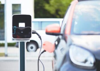 Cilat shtete të Ballkanit po subvencionojnë blerjen e makinave elektrike?