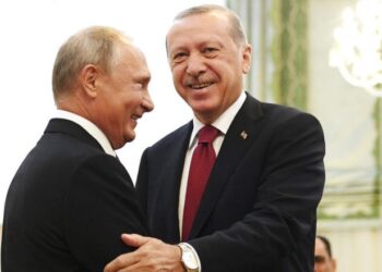 Putin i kthen sytë nga Turqia: Është partneri ynë i besueshëm i energjisë
