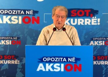 Familjarisht ‘non grata’, habit Berisha: Unë s’luftoj për fëmijët e mi, se ata s’kanë asnjë hall, luftoj për shqiptarët