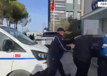 “Shtëpi bari” në Spanjë, arrestohet në Fier 30-vjeçari