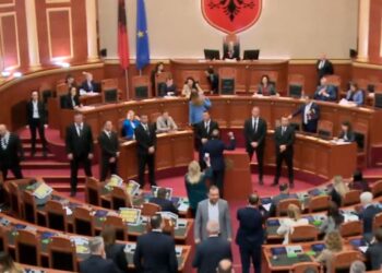KUVENDI! ‘Rithemelimi’ vijon skenarin me zhurmues, në krye të ‘aksionit’ Bardhi e Salianji