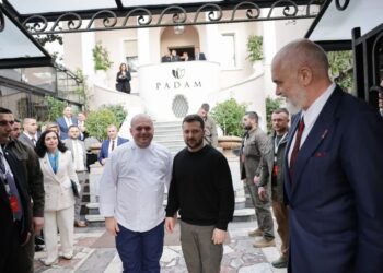 Dreka në Tiranë, kuzhinieri tregon çfarë i tha në fund Zelensky: Me të tillë siguri kam gatuar veç për Joe Biden në Romë