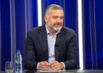 Kritikat e Ramës në Asamblenë e PS? Klosi tregon çfarë ndodhi në takimin me dyer të mbyllura