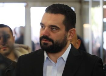 Reagimi/ Krenar Lloga: Arben Taravari pakicë në ASH! Çfarë pritet të ndodhë nesër në punimet e Kuvendit…!