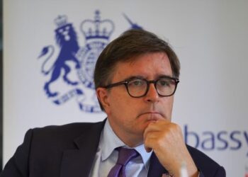 O’Brien për VOA: Kosova ka vënë në pikëpyetje partneritetin me SHBA, Qeveria të tërhiqet nga vendimi për dinarin
