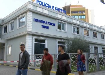 Mbi 70 denoncime për shantazhe online: Keqpërdorim i fotove e të dhënave, kryeson TikTok