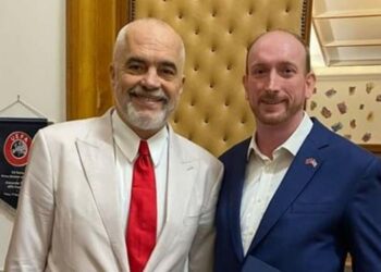 Nga “Drejtësia” te emigracioni dhe Mbrojtja, çfarë u diskutua në takimin mes Ramës dhe ambasadorit të Britanisë në Tiranë