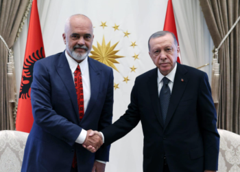 Vizita zyrtare/ Rama nesër në Turqi, takohet me Erdogan