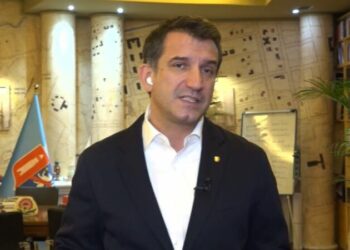 S’votuan ndihmën ekonomike, Veliaj për këshilltarët e Berishës e Metës: Kjo sjellje nuk e ndihmon Tiranën, hidhen pupthi sa herë jua kërkon çifti i partisë