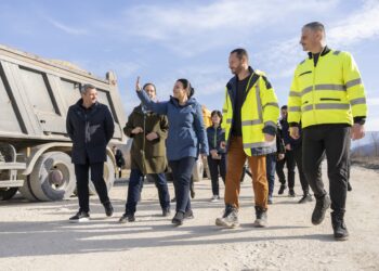 Balluku e Kumbaro inspektojnë punimet në aksin Berat-Ballaban: Rrugë s rëndësishme për zhvillimin bujqësor e turistik