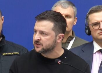 Zelensky në Samitin e Tiranës: Veprimet e Putinit, përpjekje që diktatet e vjetra të vendosin se çfarë duhet të bëjnë kombet