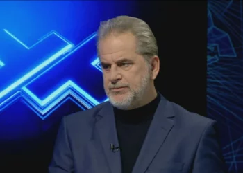 “Influenca ruse po rritet”, deputeti i PS: Baza ajrore në Kuçovë, garanci e shtuar për vendet e NATO