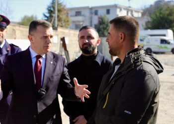 Kontrolle të IKMT në gjithë territorin, Balla: S’do lejohet asnjë ndërtim pa leje apo grumbullim mbetjesh në anë të rrugëve