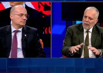 Blinken në Tiranë, alarmi në Prishtinë/ Hasani: Aleatët nuk duhen të zihen në befasi, krijon keqkuptime
