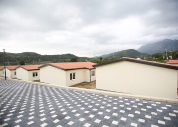 Banesat e reja nga ‘rindërtimi’, Bashkia: Shorti në Pezë hidhet më 16 shkurt