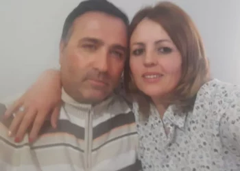 “Ma bëj hallall o bir, babit ia hëngrën lekët k*rvat….”, vret veten shqiptarja, pas tradhëtisë! Mesazhi i fundit në Fb drejtuar të birit