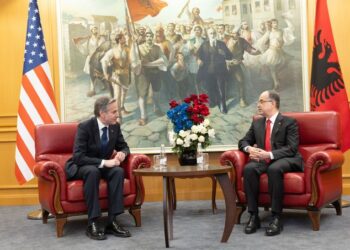 Blinken zbardh takimin me Begajn: Shqipëria, lider në Ballkanin Perëndimor. Vlerësim për mbështetjen ndaj Ukrainës e pritjen e afganëve