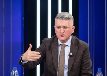 “Kjo agoni e gjatë s’do e çojë askund PD”/ Gjekmarkaj zbulon planin për të fituar: Ja ndryshimi që duhet të bëjë opozita