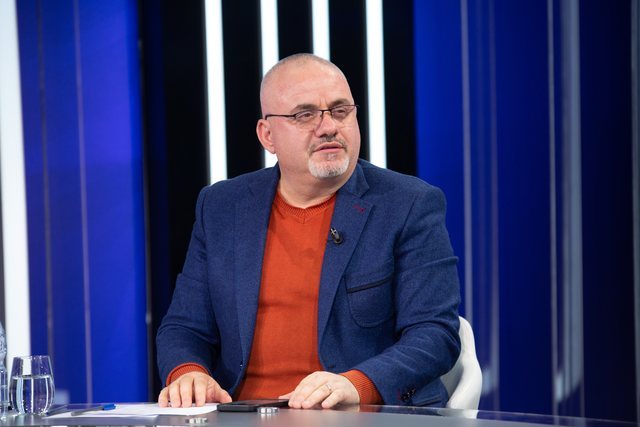 “Këshilla e vetme që kam…”/ Hoxha për personazhet e TikTok: Fshihen pastaj dhe si gjej dot as unë, kujdes