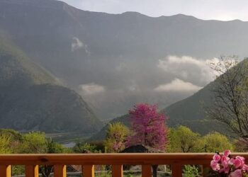 FOTOT/ Përse rreth një milion italianë zgjodhën të pushojnë në Shqipëri në vitin 2023?