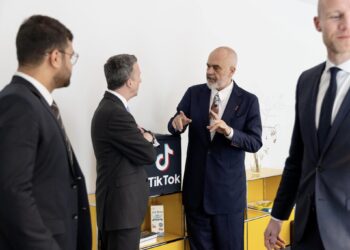 Rama në zyrat e TikTok në Mynih, takon numrin 2 të kompanisë: Diskutuam nevojën për rritjen e vigjilencës ndaj dhunës online