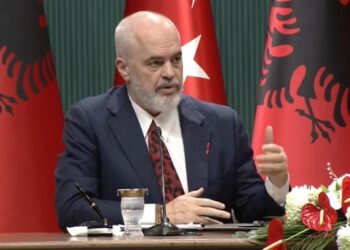 Rritja me 30% e numrit të turistëve turq në Shqipëri, Rama-Erdoganit: Jam i bindur se nuk mërziteni që nuk shkojnë në Antalia