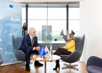 Mbështetja financiare ndaj Shqipërisë dhe rajonit, Rama takim me presidenten e BEI-t