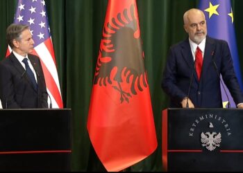 “Drejtësia”, Rama: Miti i të paprekshmëve, është rrëzuar. Njerëz me pushtet thirren për të dhënë llogari para ligjit!