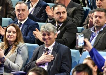 Ziadin Sela rikthehet në krye të partisë Aleanca për Shqiptarët, shkarkohet Arben Taravari